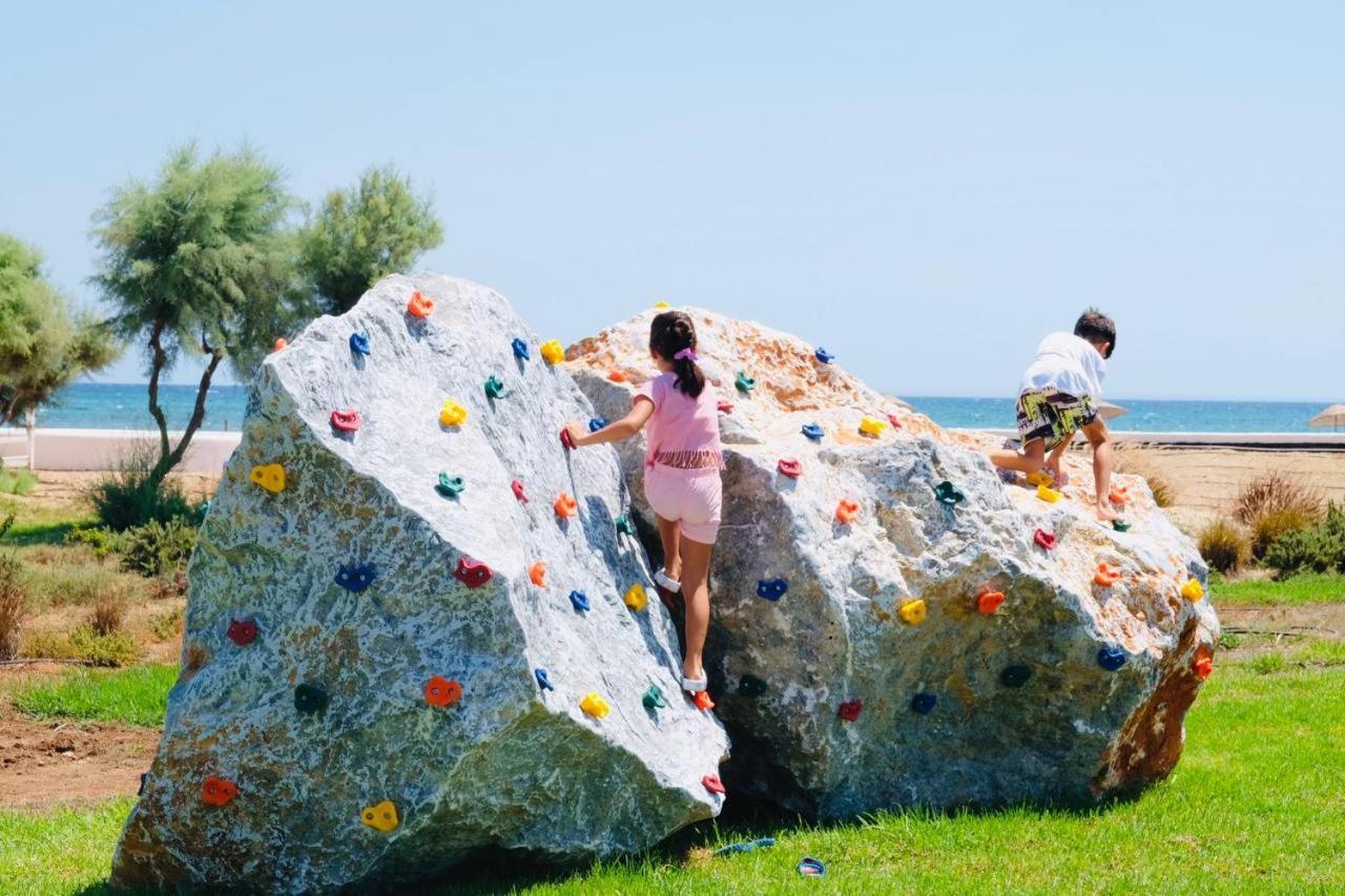 Thalassa Beach Family & Waterpark Resort Vokolidha Kültér fotó