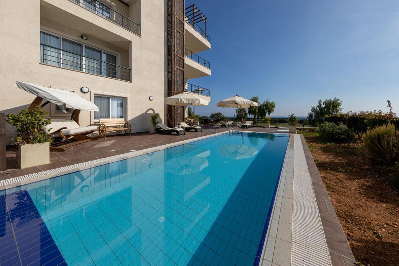 Thalassa Beach Family & Waterpark Resort Vokolidha Kültér fotó