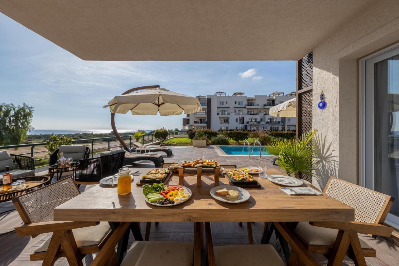 Thalassa Beach Family & Waterpark Resort Vokolidha Kültér fotó